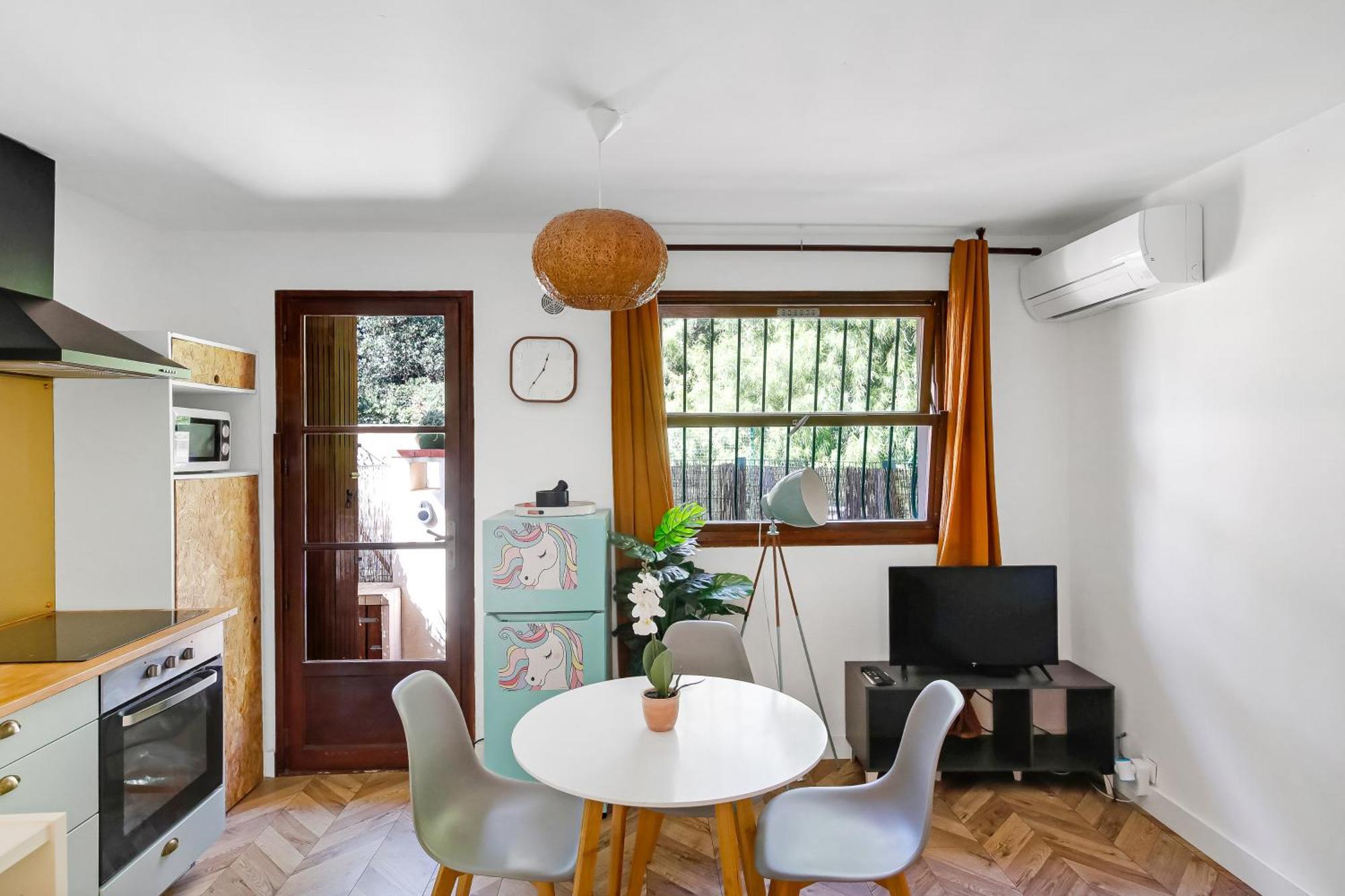 Jolie Maisonnette Paisible Le Pradet Exteriör bild